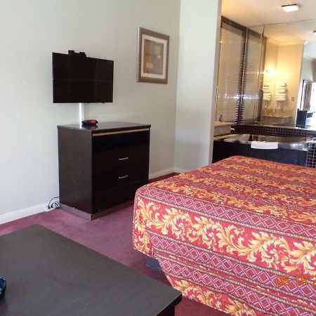 Long Beach Luxury Inn Kültér fotó